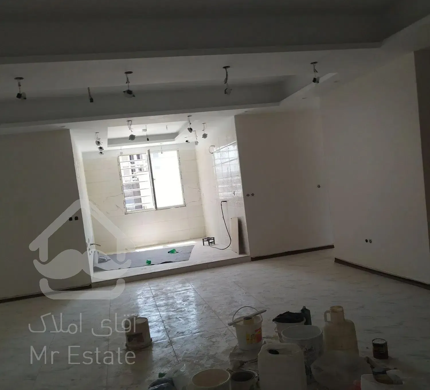 رهن آپارتمان نوساز ۱۳۵ متری ۳ خوابه