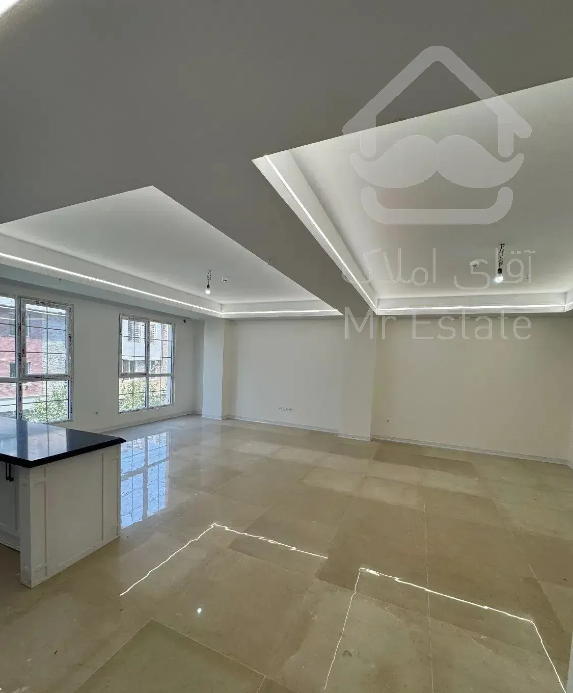 فروش واحد کلید نخورده ۱۳۶متری طبقه سوم متریال برند