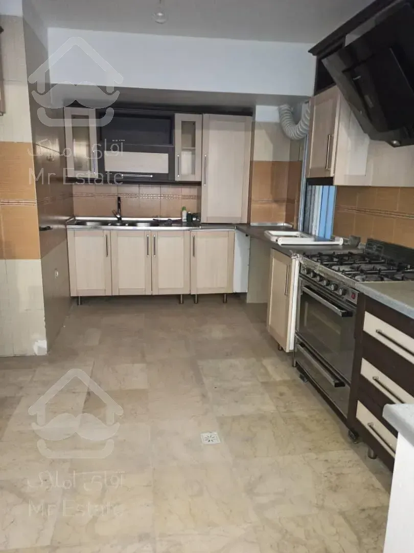 ۱۱۵ متر سه خواب/فول بازسازی شده/بهنام