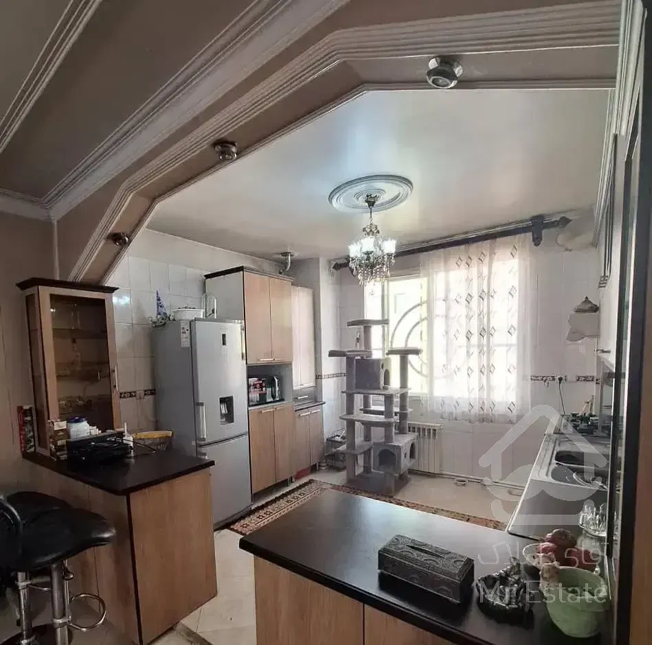 اجاره آپارتمان ۶۵ متری ۲ خوابه طبقه ۴ در نارمک