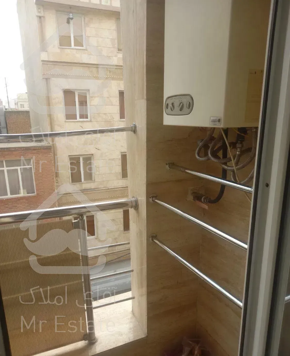 فروش ۷۵متری ۲خواب بالکن دار بازسازی شده