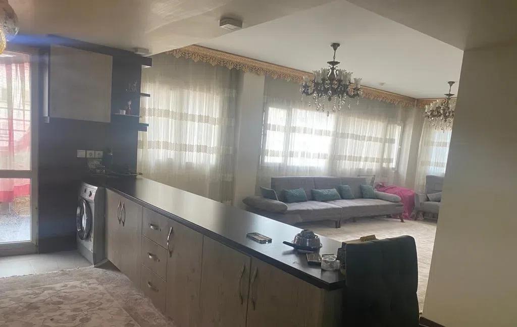 ۱۴۲متر/۳خواب/نزدیک به باملند و امیر کبیر