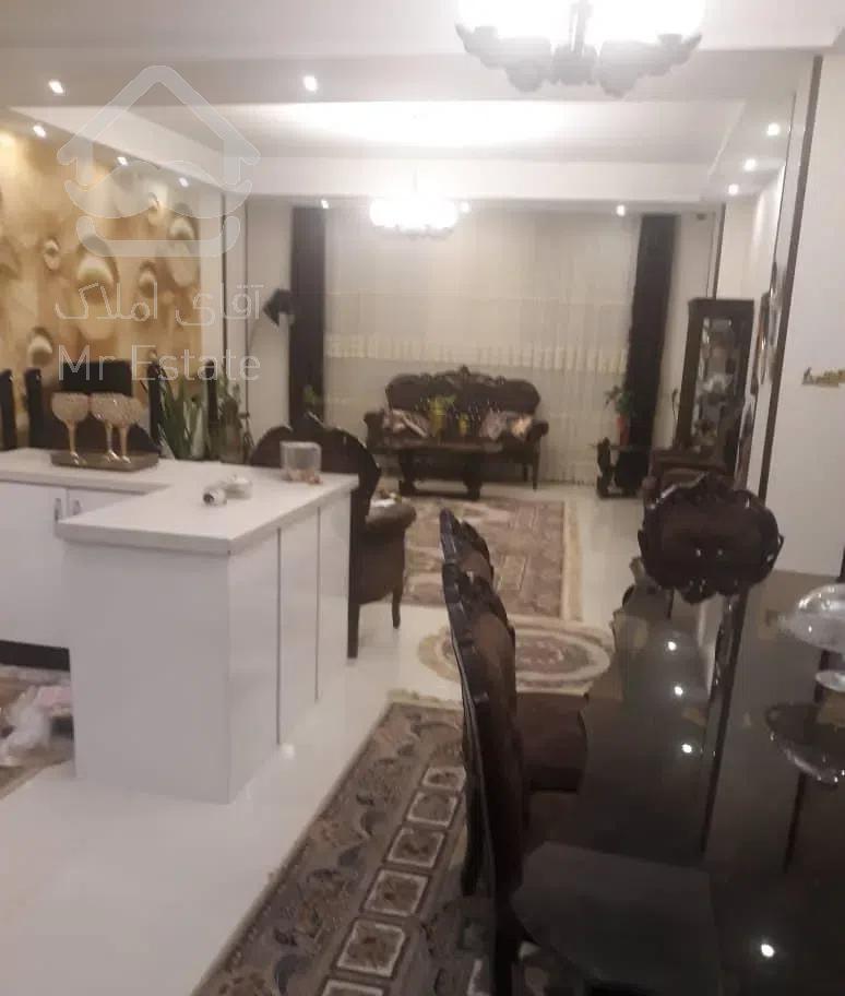 115 متر ۳خوابه نوساز  (صادقیه /گلناز جنوبی)