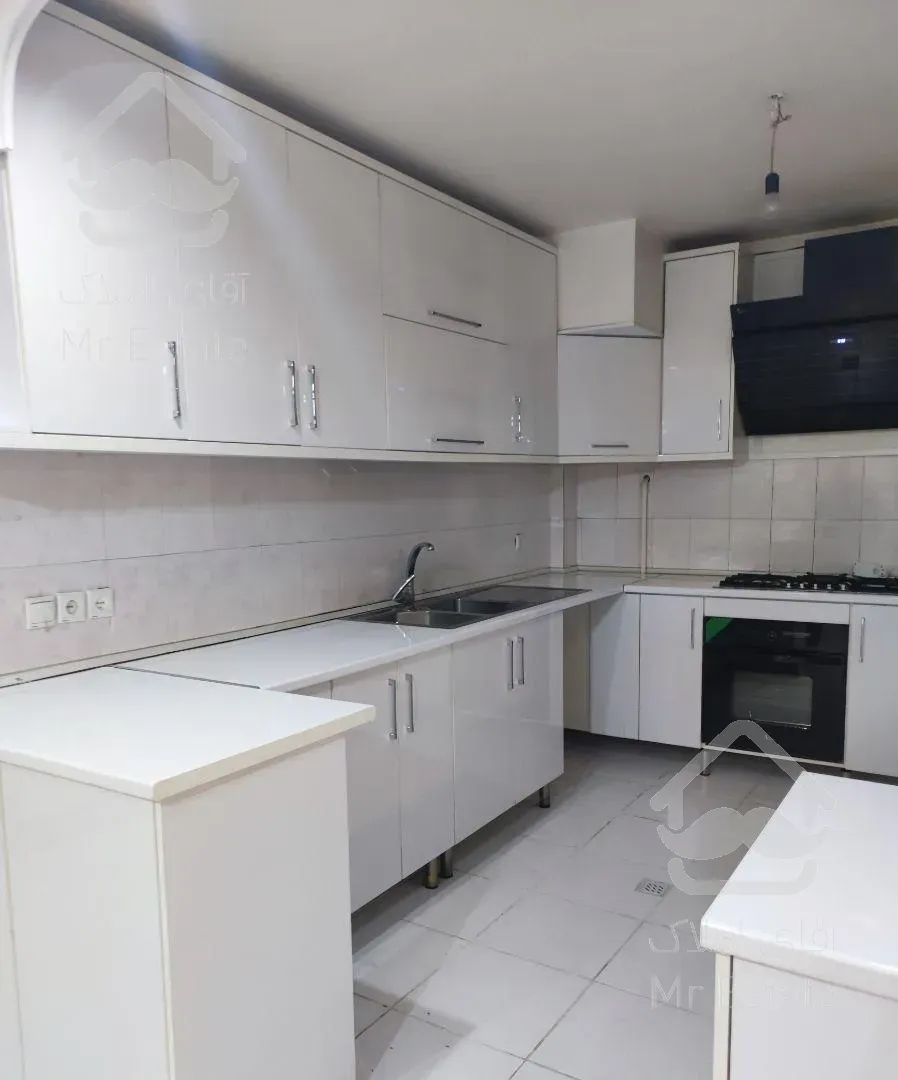 فروش آپارتمان77متر شهرک شهید باقری دریاچه چیتگر