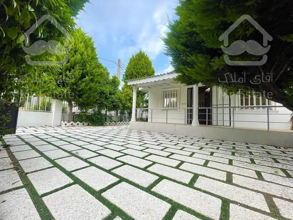 ویلا با سندتک برگ ۲۹۰متری زیباکنار