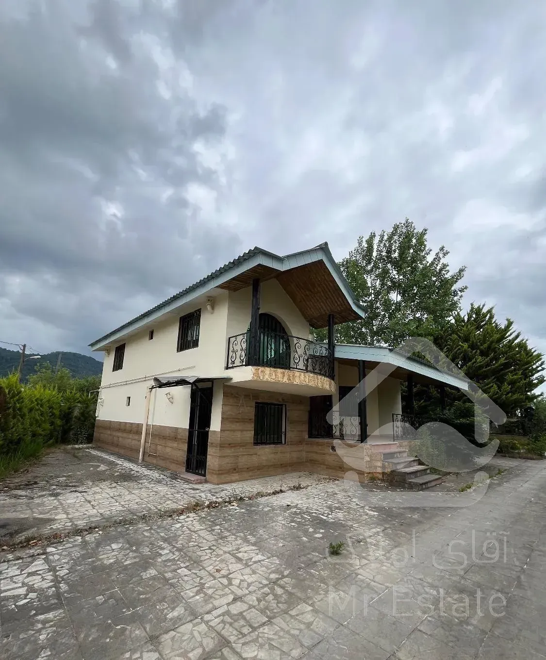 ۱۲۰۰مترزمین با سه بنا۴خوابه/بندپی/قیمت کاسبی