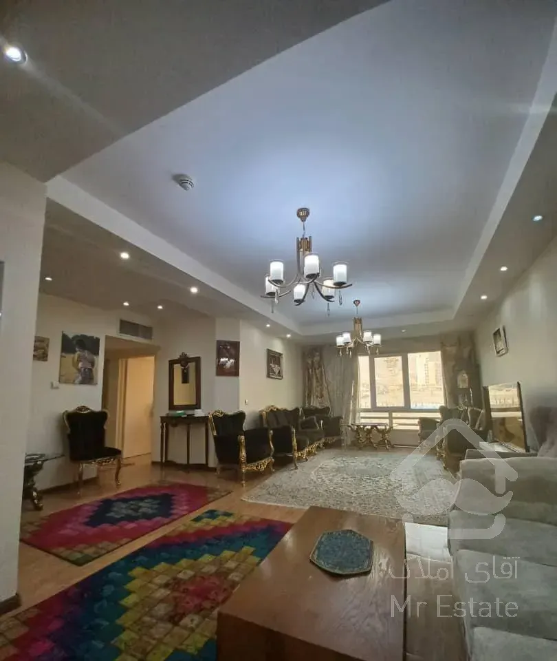 آپارتمان ۱۱۰ متری سه خوابه