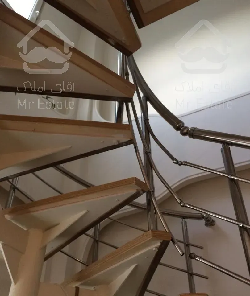 143متر/دوبلکس/سند تک‌برگ/دریاچه چیتگر