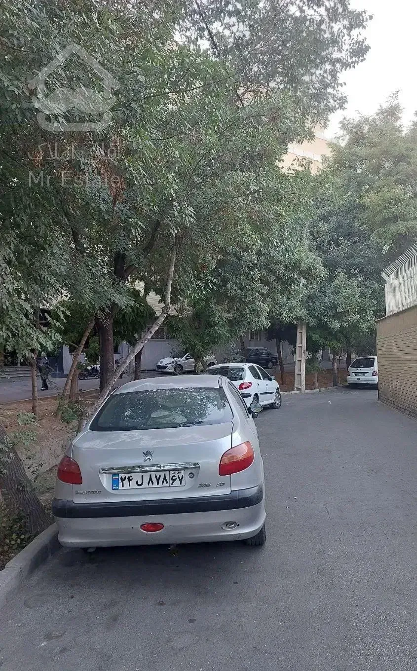 آپارتمان ۸۱متری بر مادی فرشادی بزرگمهر