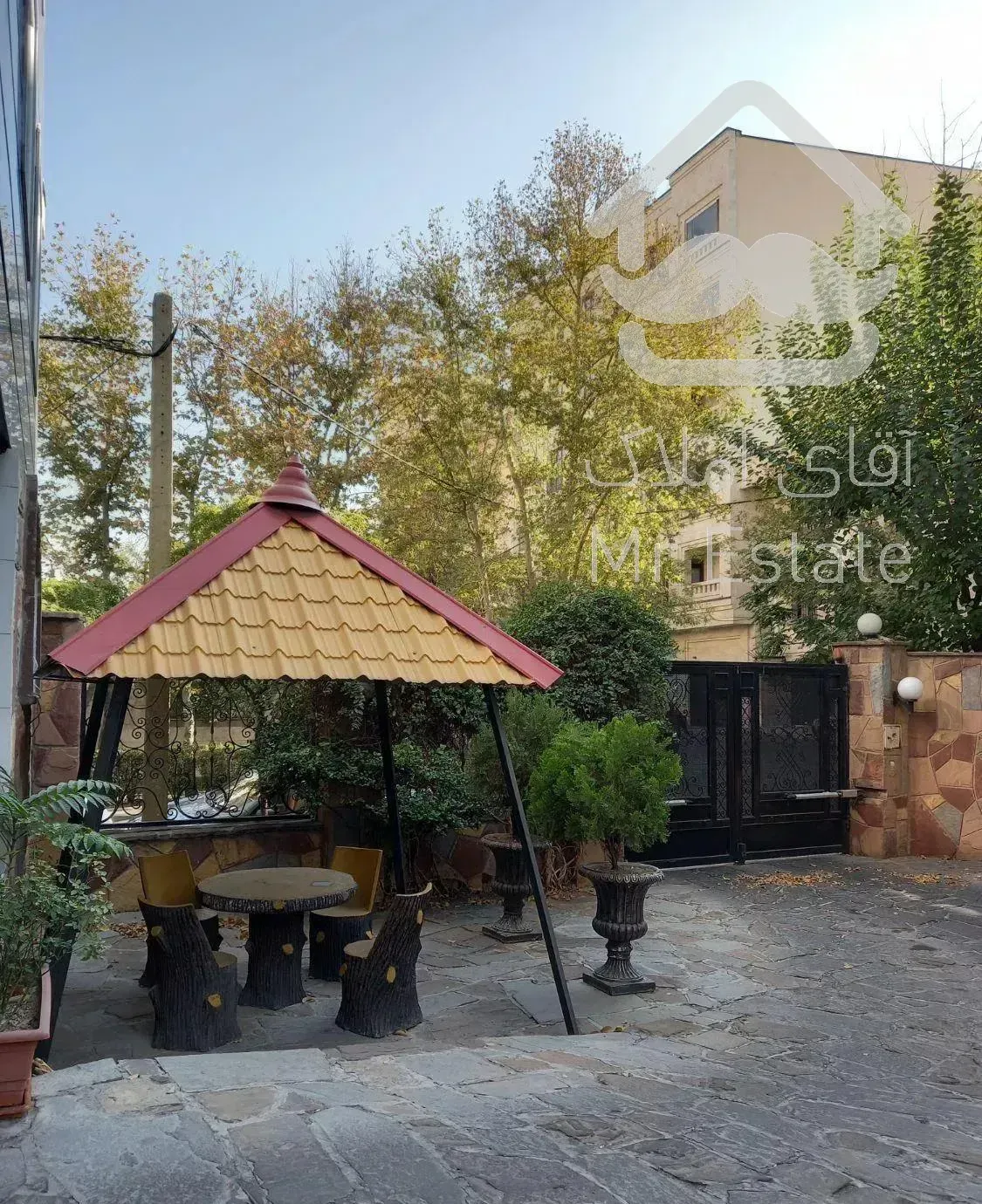 آپارتمان ۱۰۵ متری/۲خواب شیان