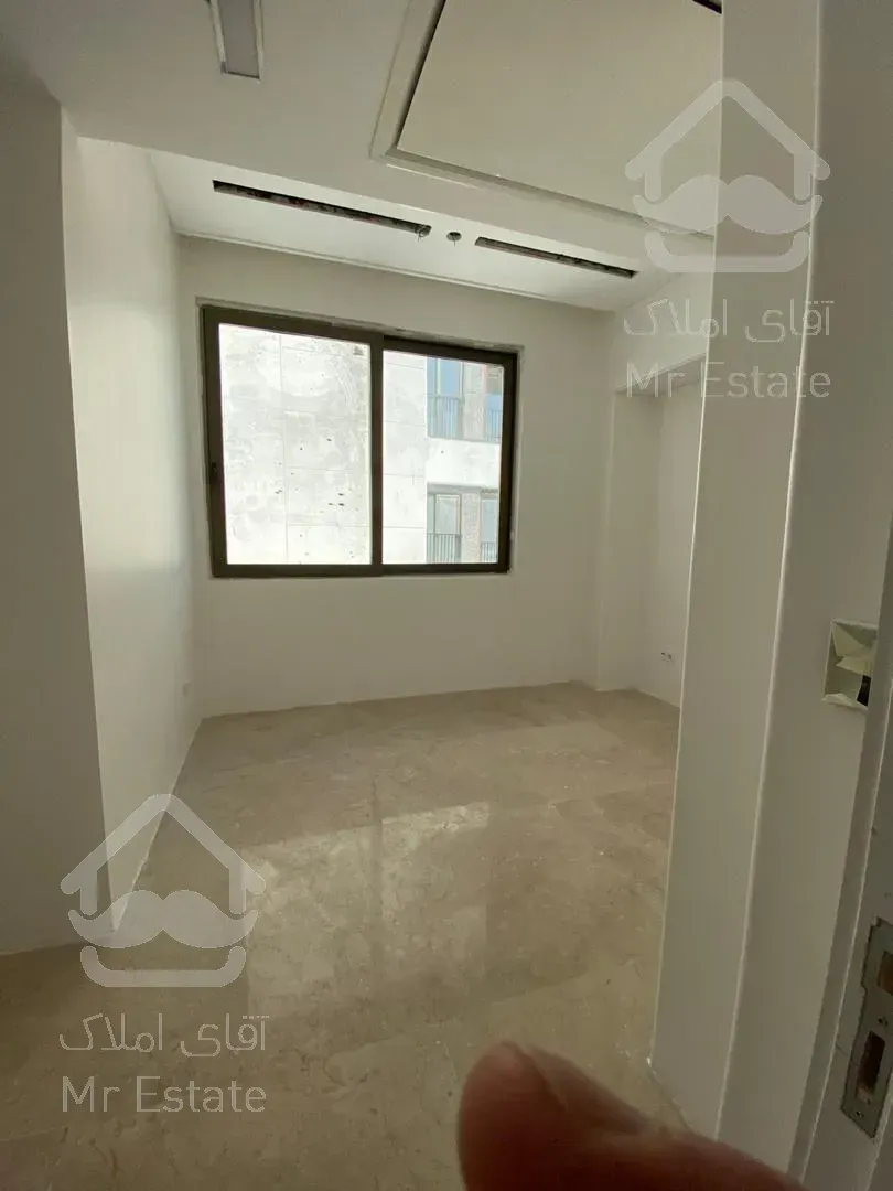 فرمانیه٢٤٠متر٣خواب{سنبل}لابی+مشاعات+٤ساله+٢p