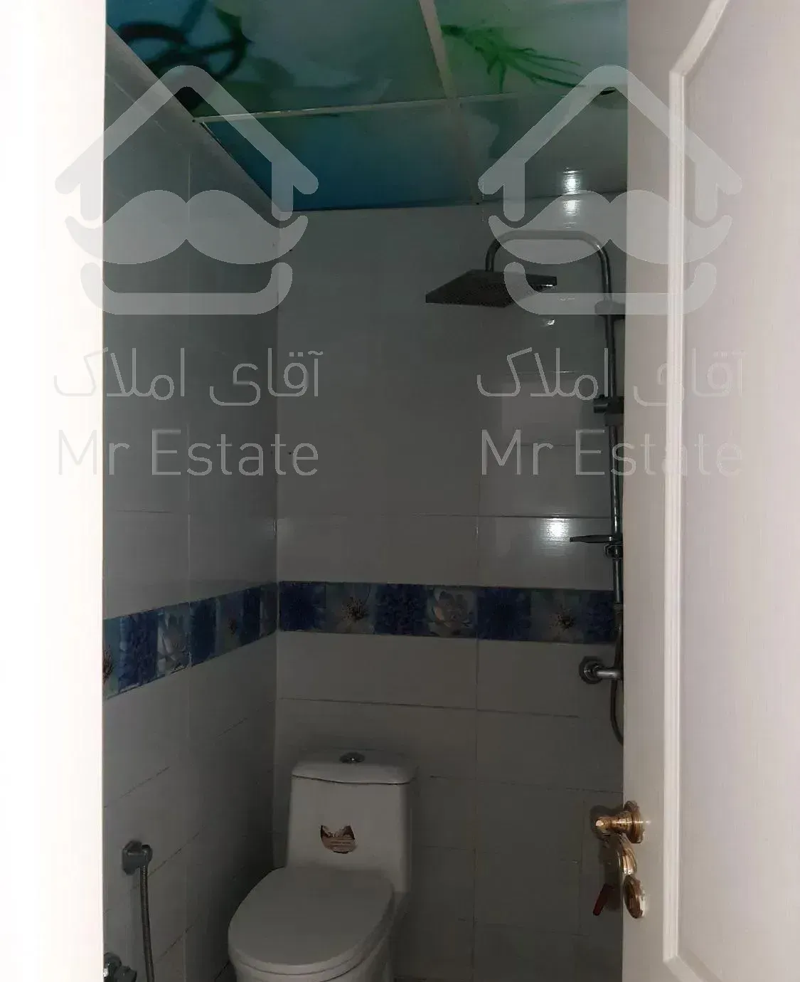 فلکه چهارم تهرانپارس ۸۲متر۲خواب طبقه دوم