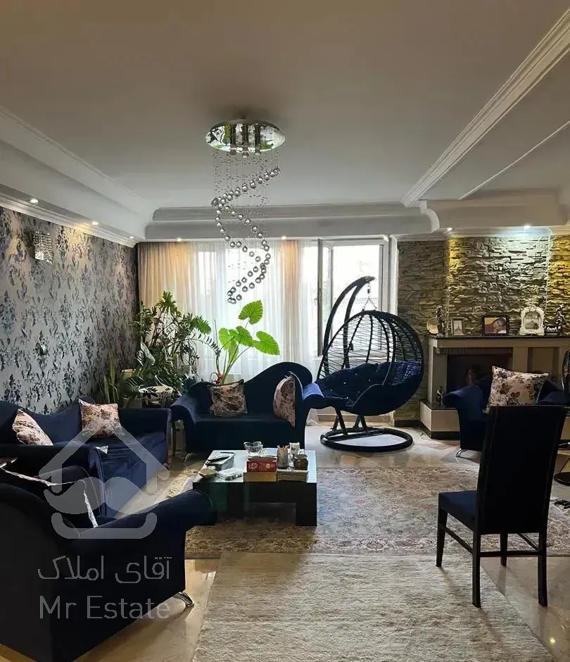 فروش اپارتمان ۹۰ متری فرمانیه / بلوار اندرزگو