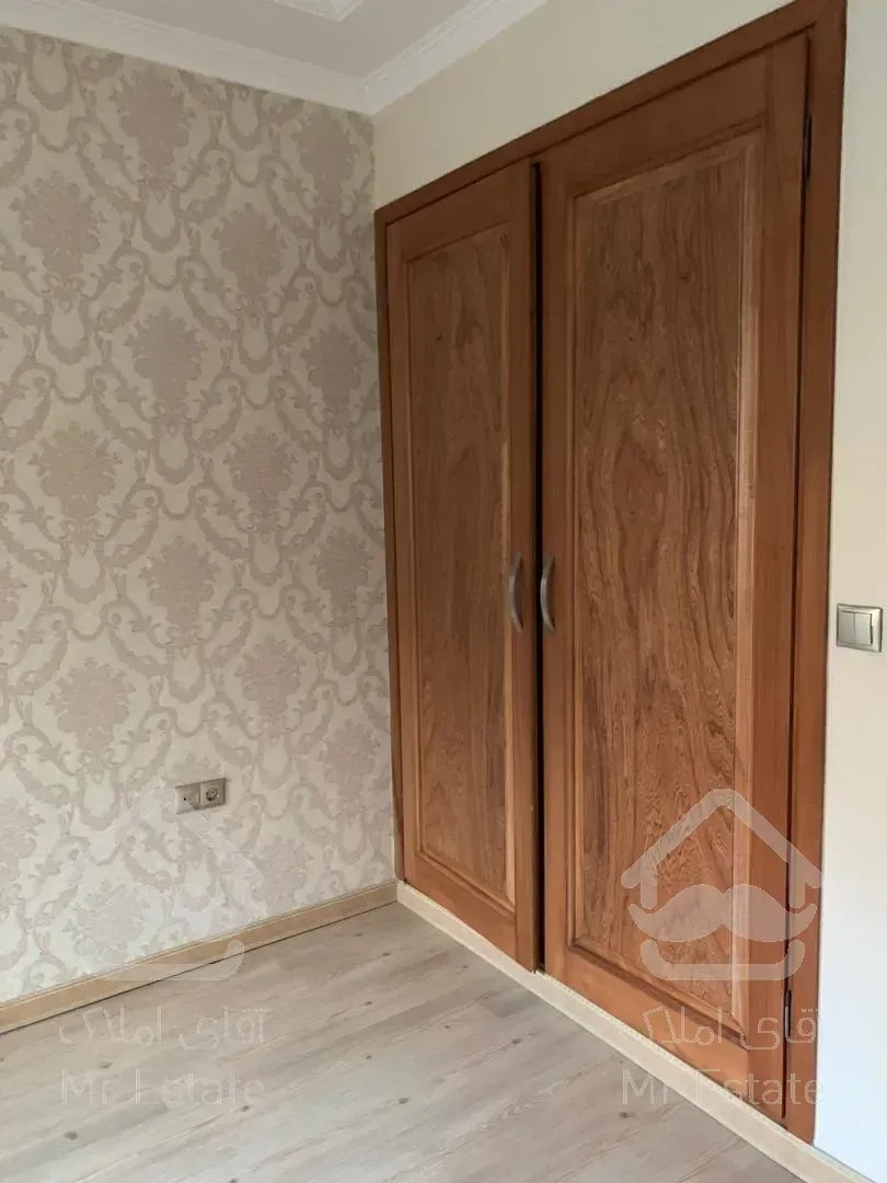 رهن و اجاره آپارتمان ۲۰۰ متری ۳ خوابه نیاوران