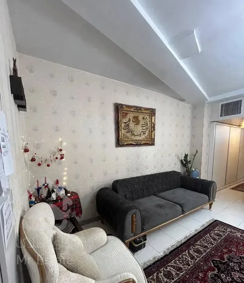 ۱۶۵متر آپارتمان تاپ لوکیشن منطقه یک شهرک محلاتی