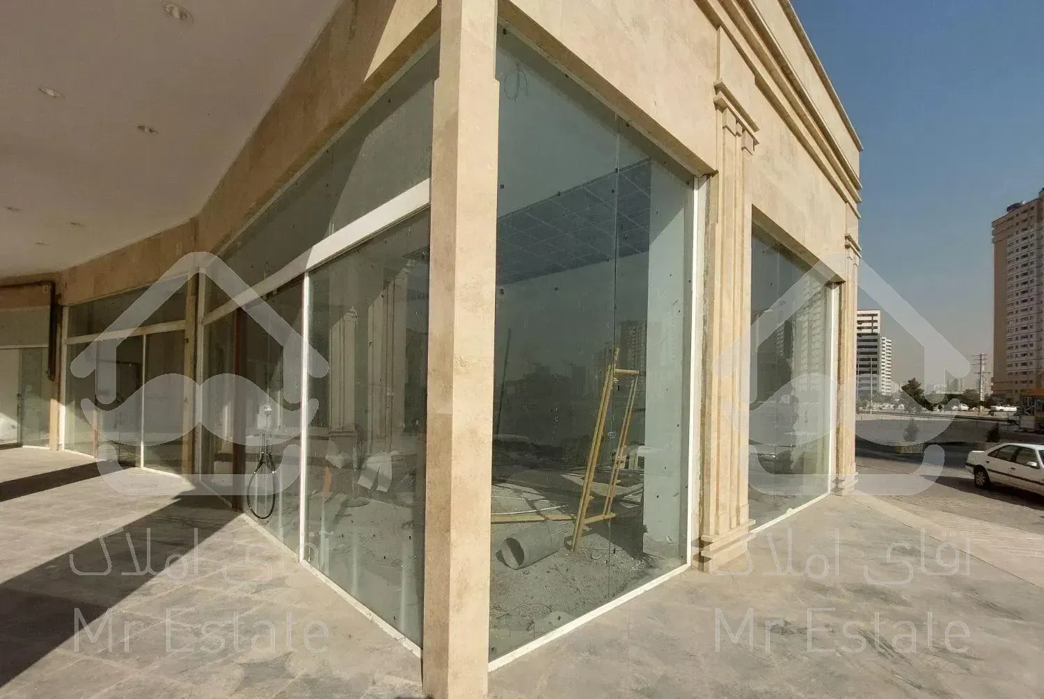 ۱۲۸ متر مغازه فلت نوساز مجاور ۶ برج کوهک