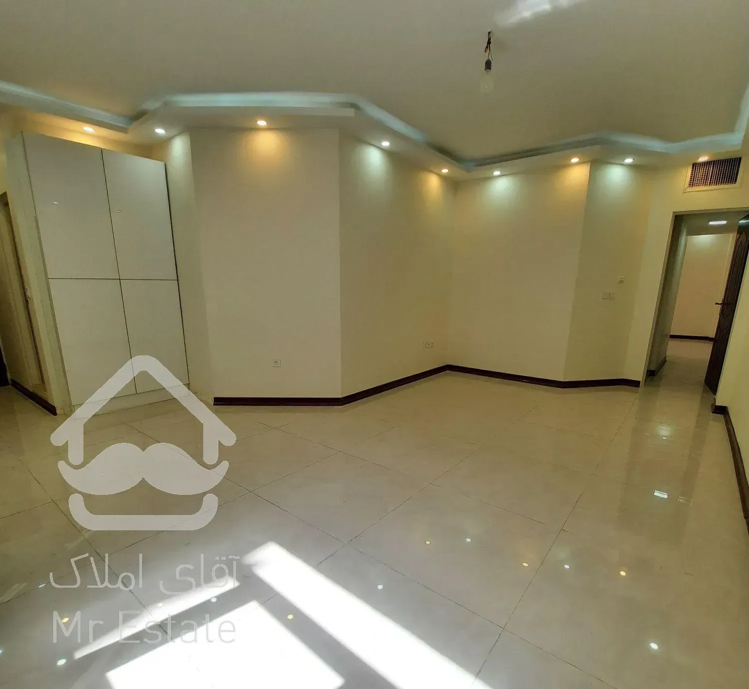 آپارتمان ۶۳ متری فول امکانات پونک همیلا