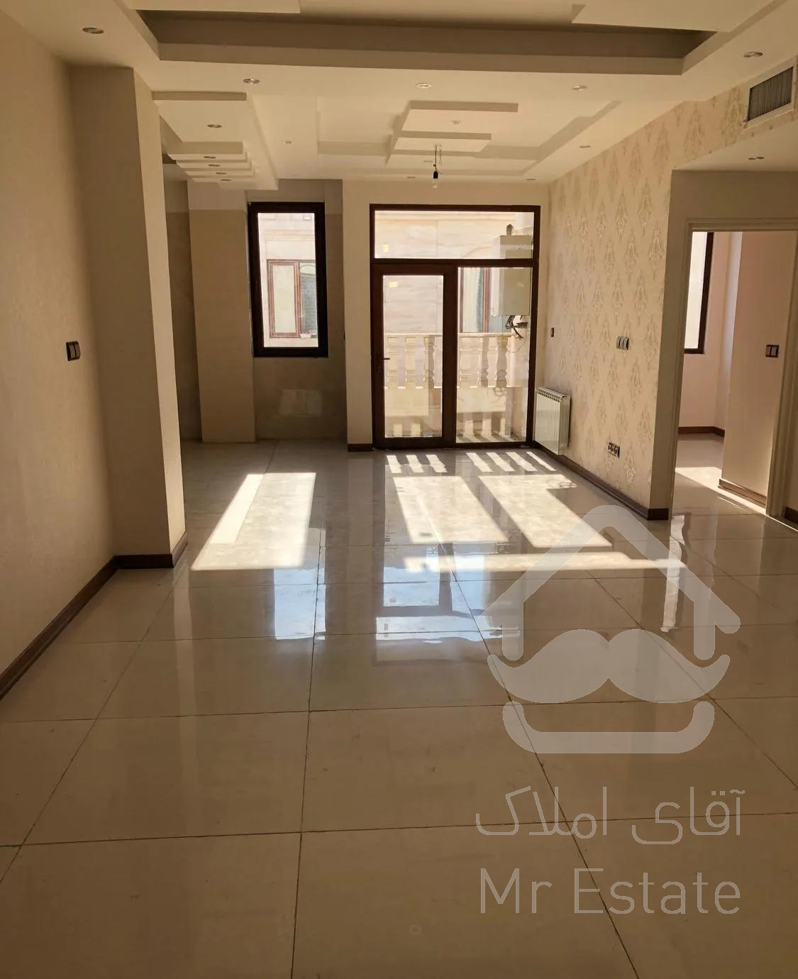 ۶۱متر ۲خواب  (شهرک گلستان)