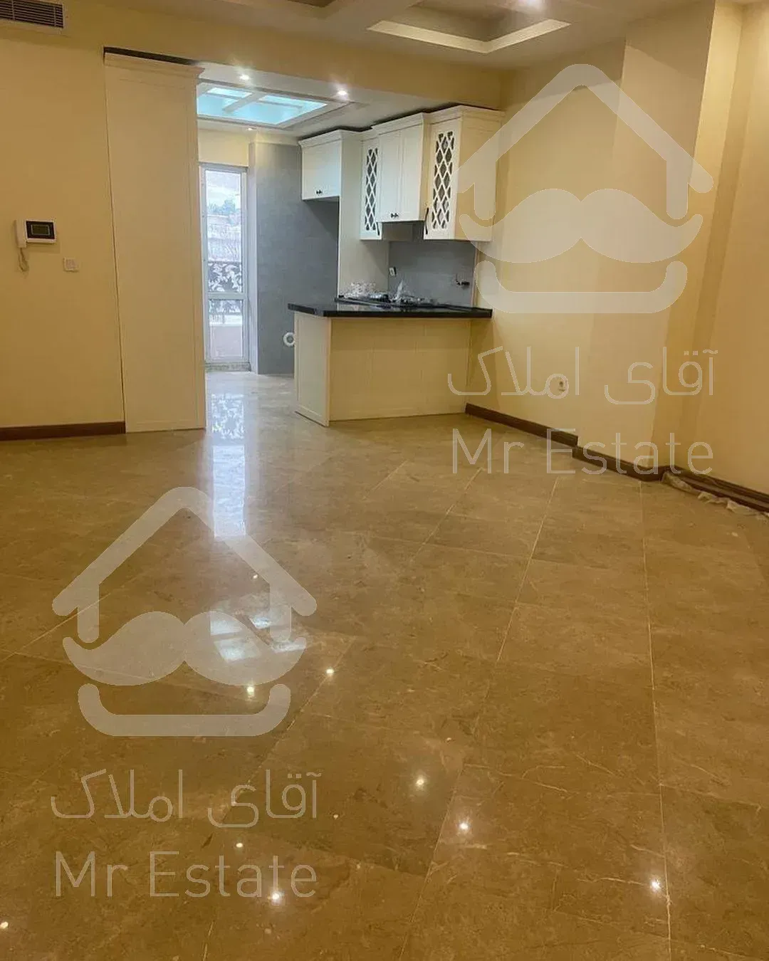 فروش آپارتمان// ۲خوابه // کلیدنخورده