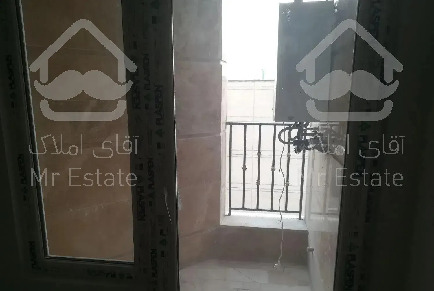 85 مترنوساز تهران ویلا واحد آخر رو به آفتاب