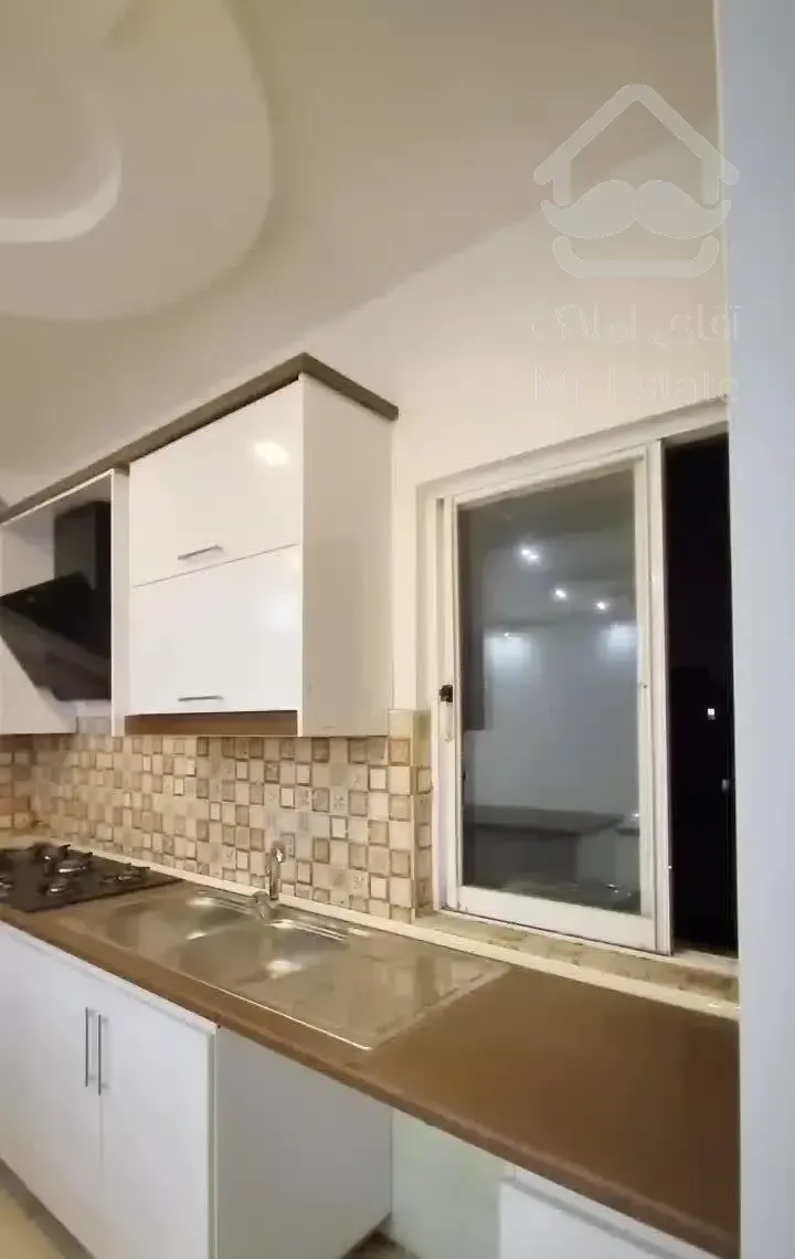 * سناتـور * آپارتمان 75متری با پارکینگ اختصاصی