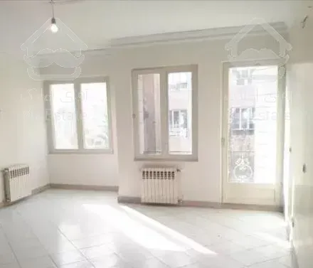 105متر2خ فلکه اول صادقیه فول