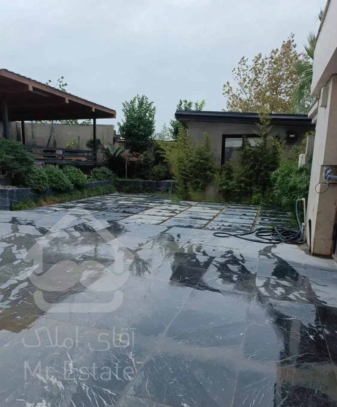 آپارتمان ساحلی/ ویو بینظیر دریا / نوساز