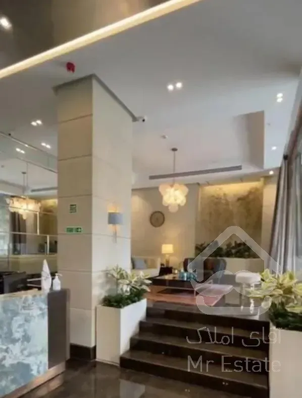 سعادت آباد/۱۹۳متر برند/۳ پارکینگ/ ۶۰ تراس