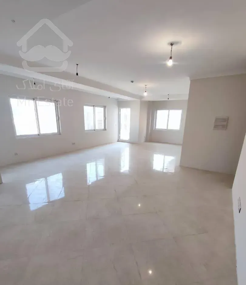 فروش آپارتمان ۱۴۰ متری ۳ خوابه مرکز شهر