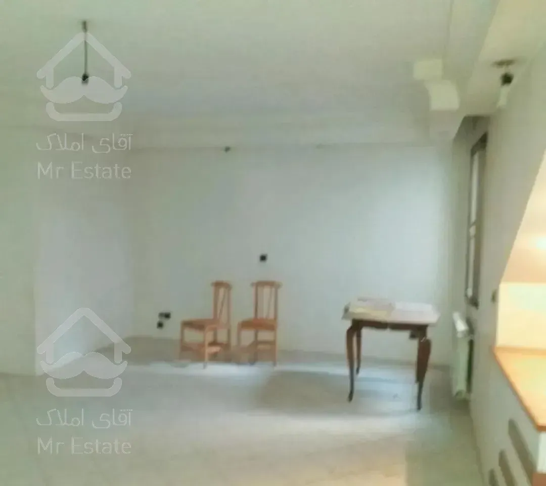 ونک/ ۸۰ متری/ مجاورت میدان ونک