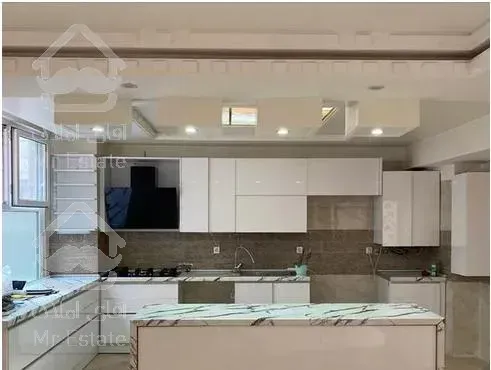 ١٠۶ متر/ شمال صادقیه/ تک واحدی/ شناور در نور