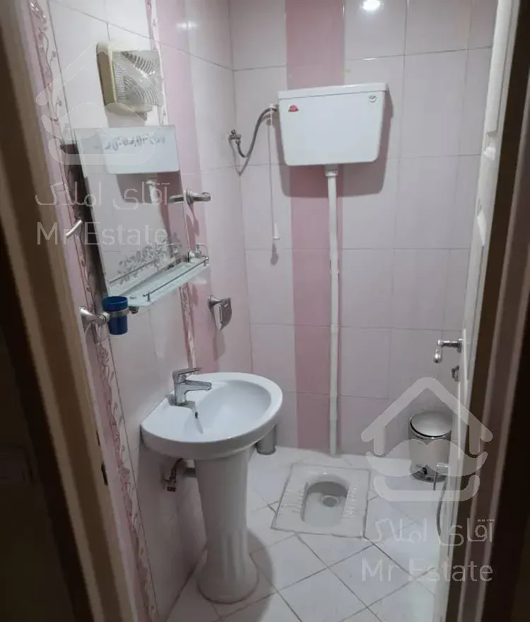 آپارتمان ۹۷ متر و ۲ خوابه میباشد