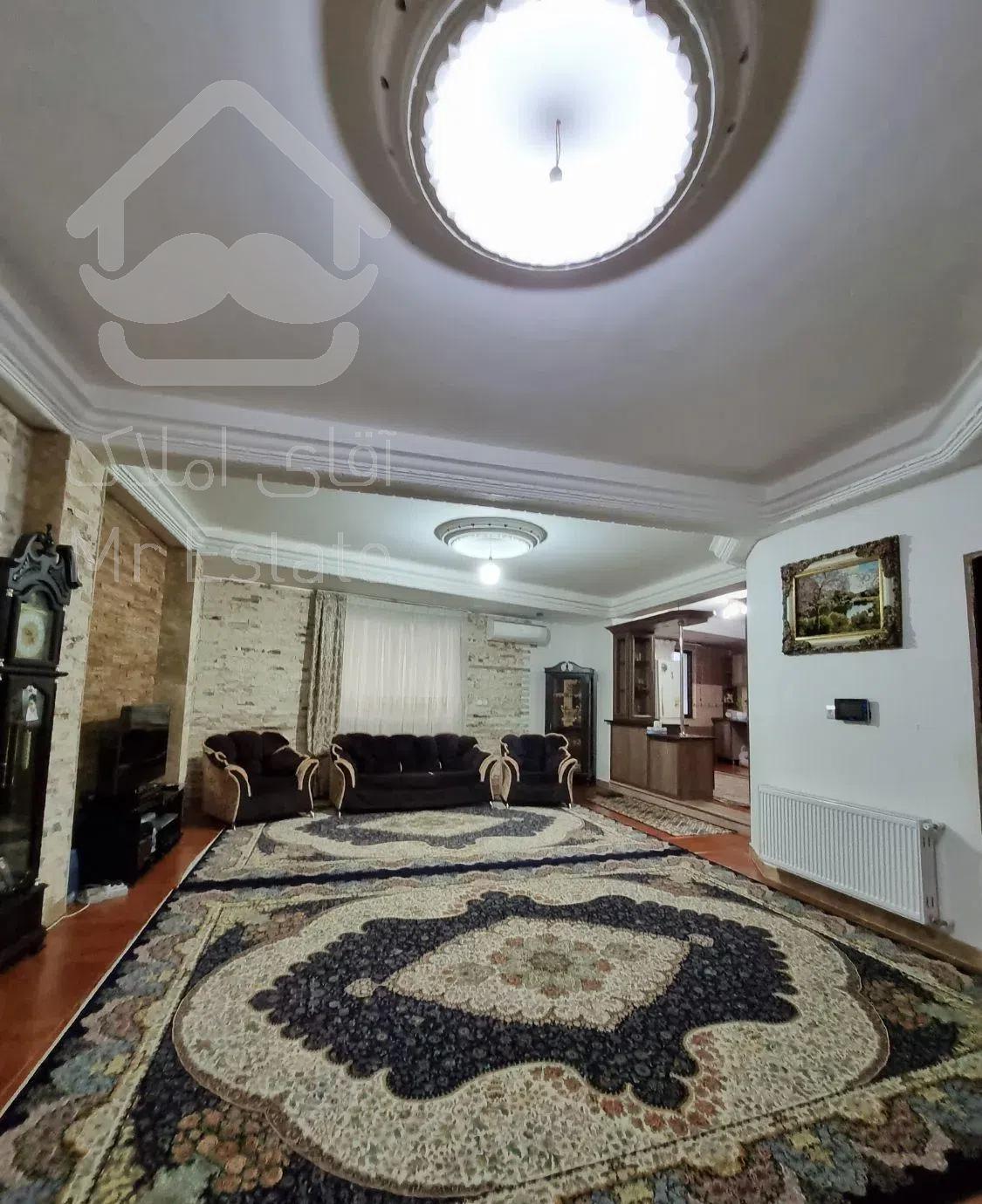 رهن آپارتمان ۱۳۰ متری/۲طبقه۲واحد/کیاشهر/دارای حیاط