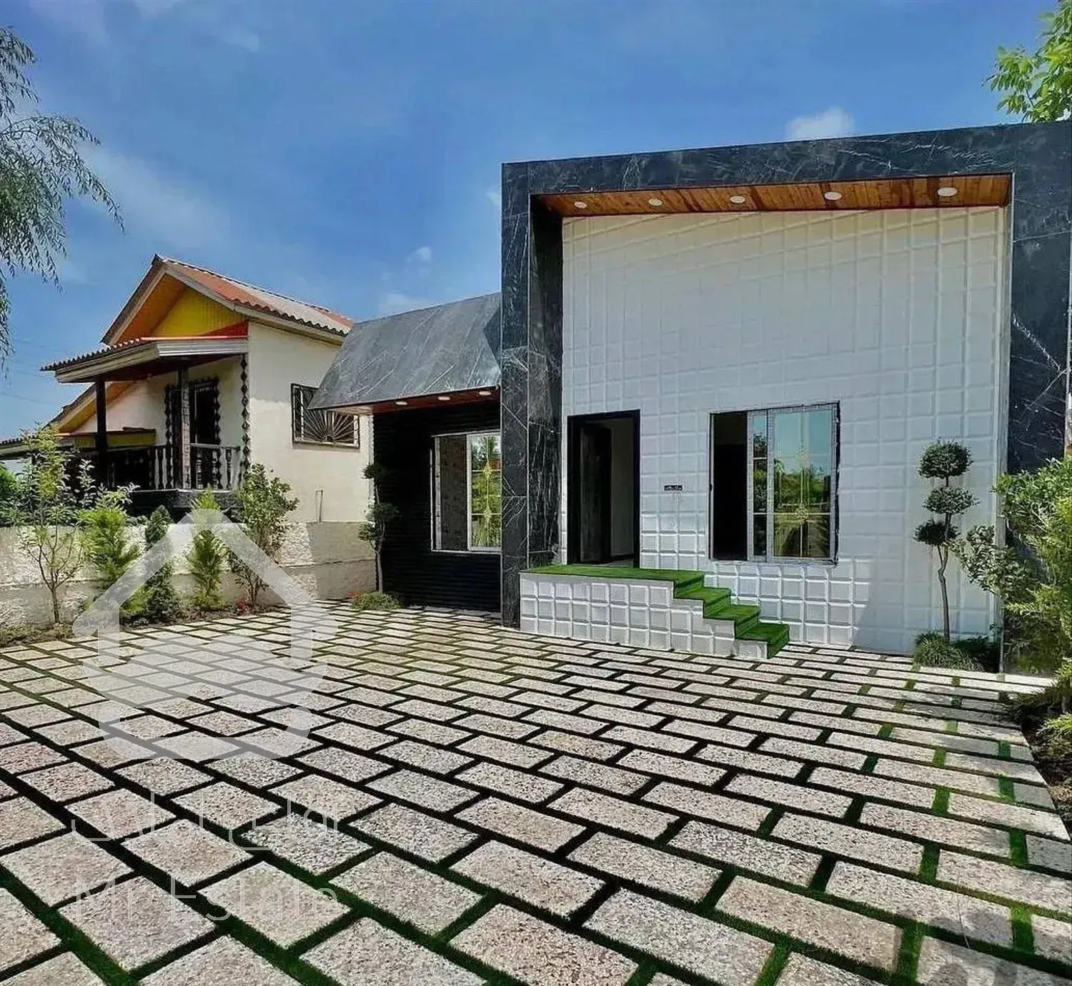 مدرن مهندسی ساز230متری/نزدیک جاده اصلی