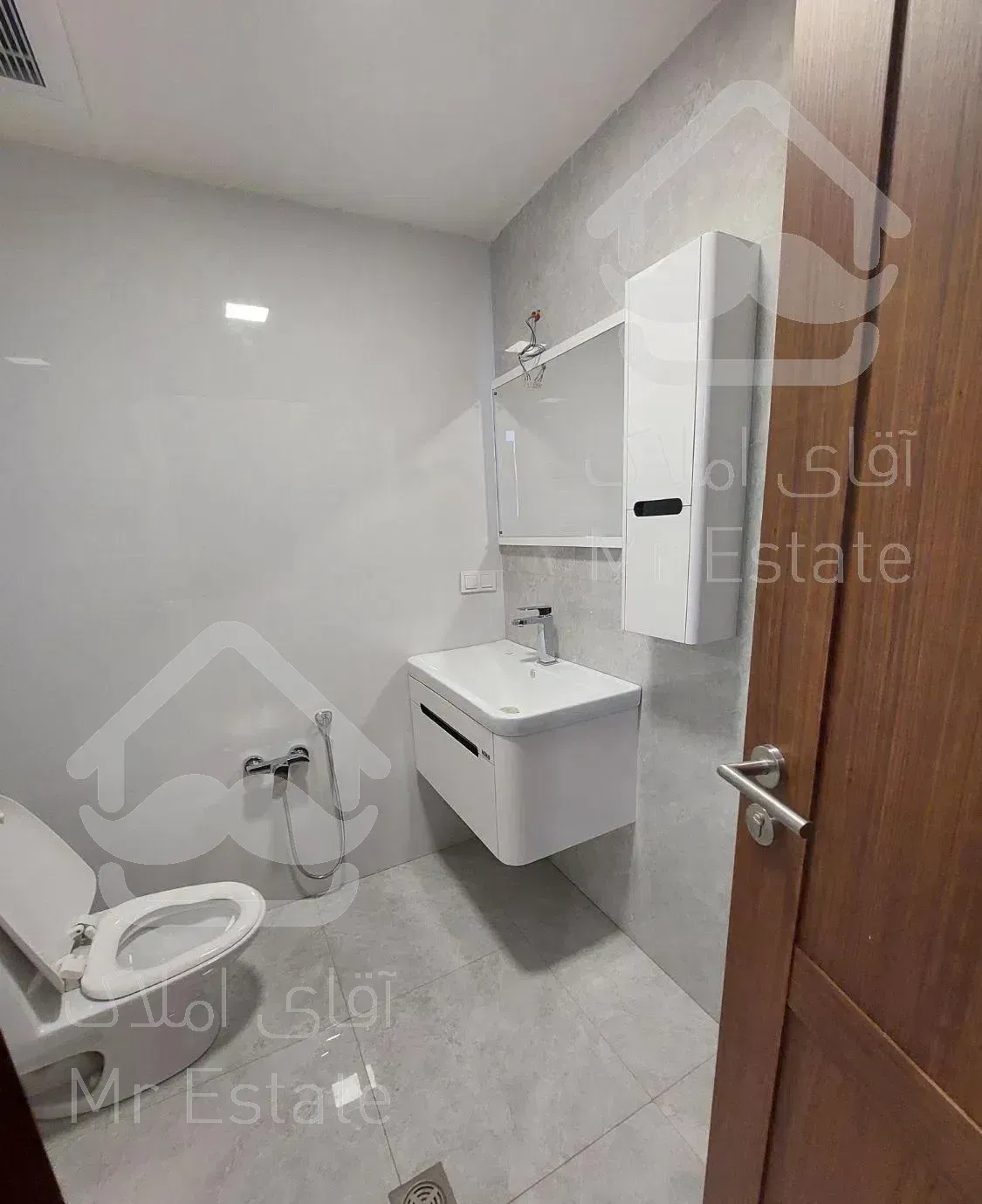 ۲۳۳ متر  لوکیشن سوهانک