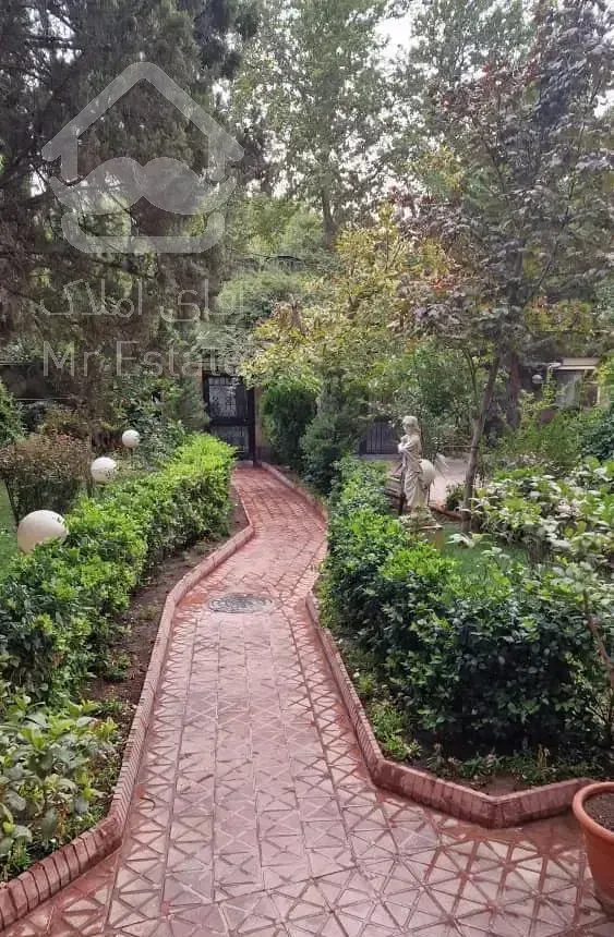 تجریش ۱۷۲ متر  دو بالکن مشاعات آبی فعال نور جنوب