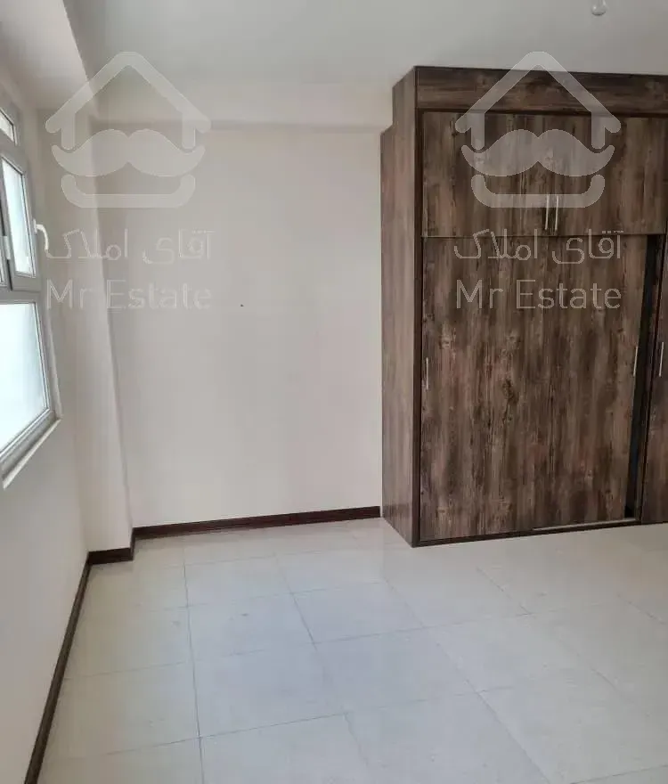 ۱۳۰متر /سالن پرده خور/ویوو باز/۳خواب