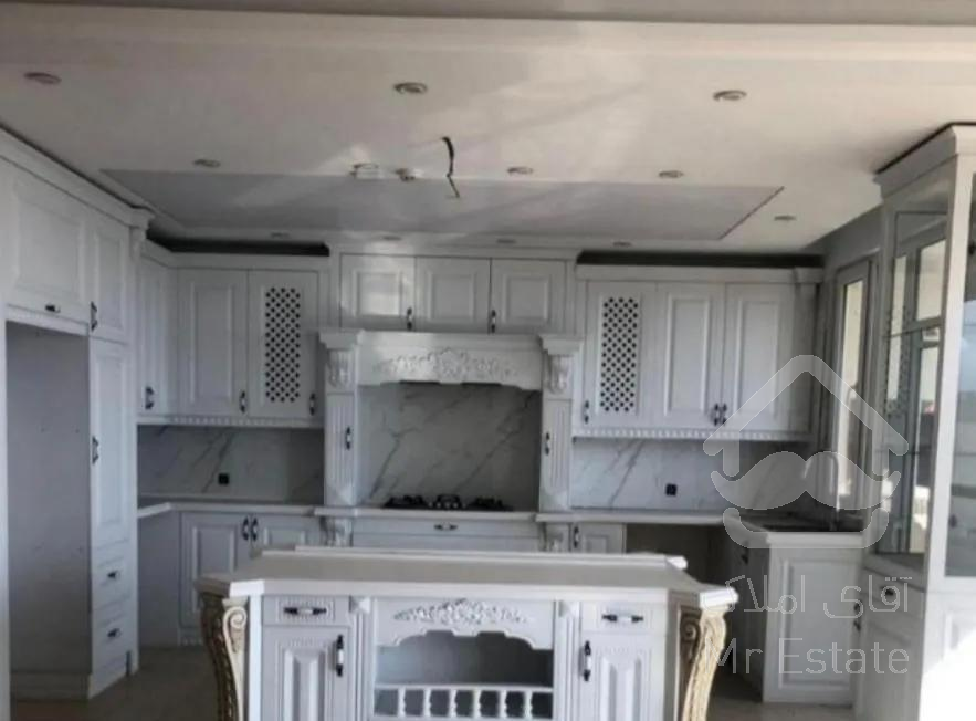 ۹۲متری/فول امکانات/کاشانی/سازمان برنامه شمالی