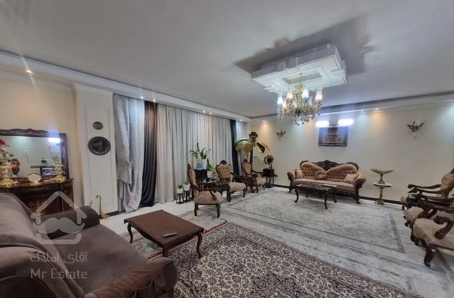 ۱۱۲ متر دو خوابه بلوار ابوذر بهشتی( خانم کریمی)