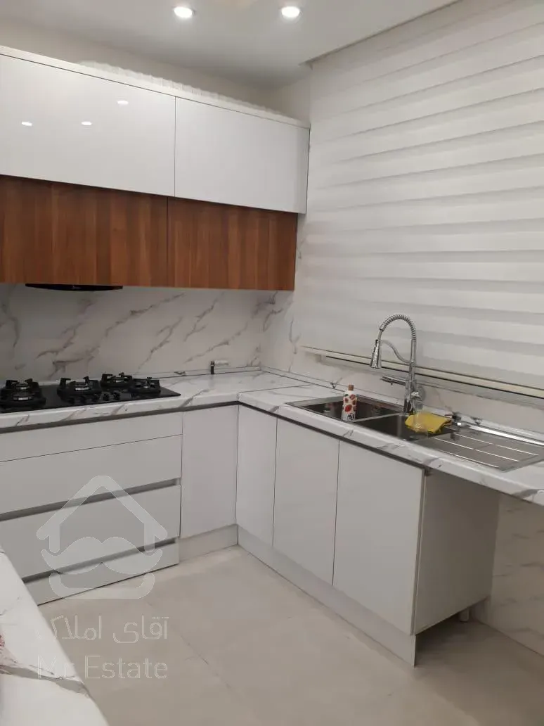 واحد اوکازیون ۹۰ متری کمالی شرقی/غرق در نور/۲خواب مستر/فول امکانات