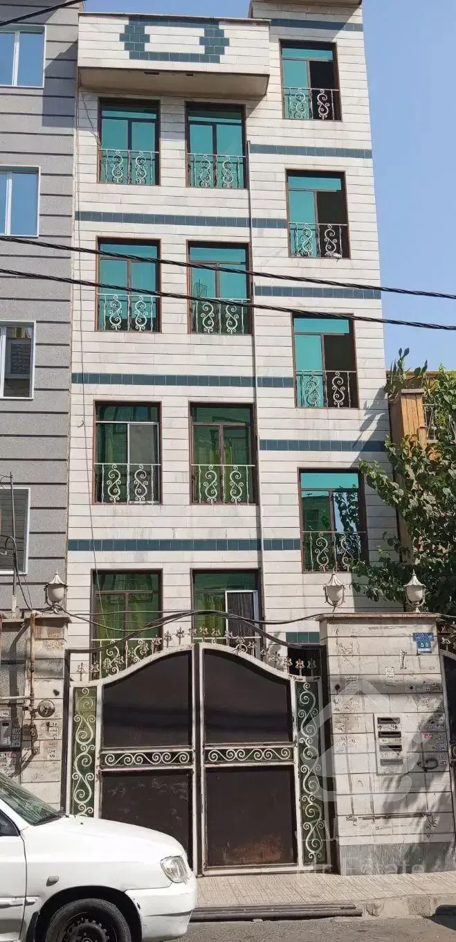 فروش/62متری/تک واحدی/مناسب سرمایه‌گذاری/