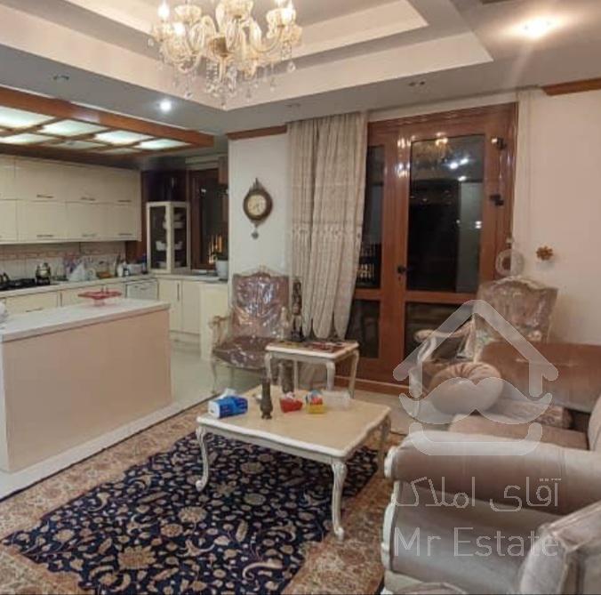 خرید و فروش واحد۱۳۵ متری سه خواب دریاچه چیتگر راه آهن