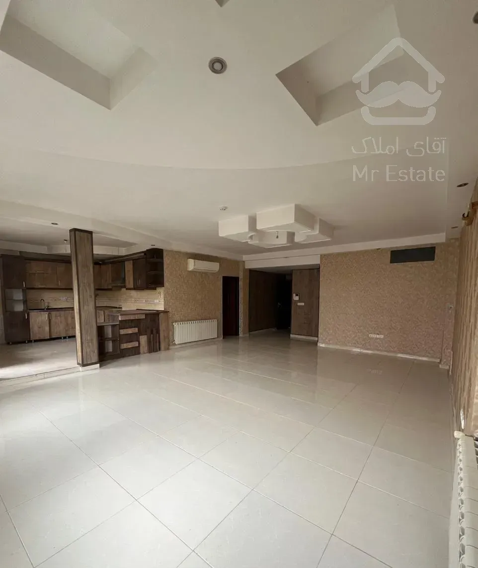 آپارتمان۱۰۵ متری ۲خواب طبقه ۳ در اقبال لاهوری