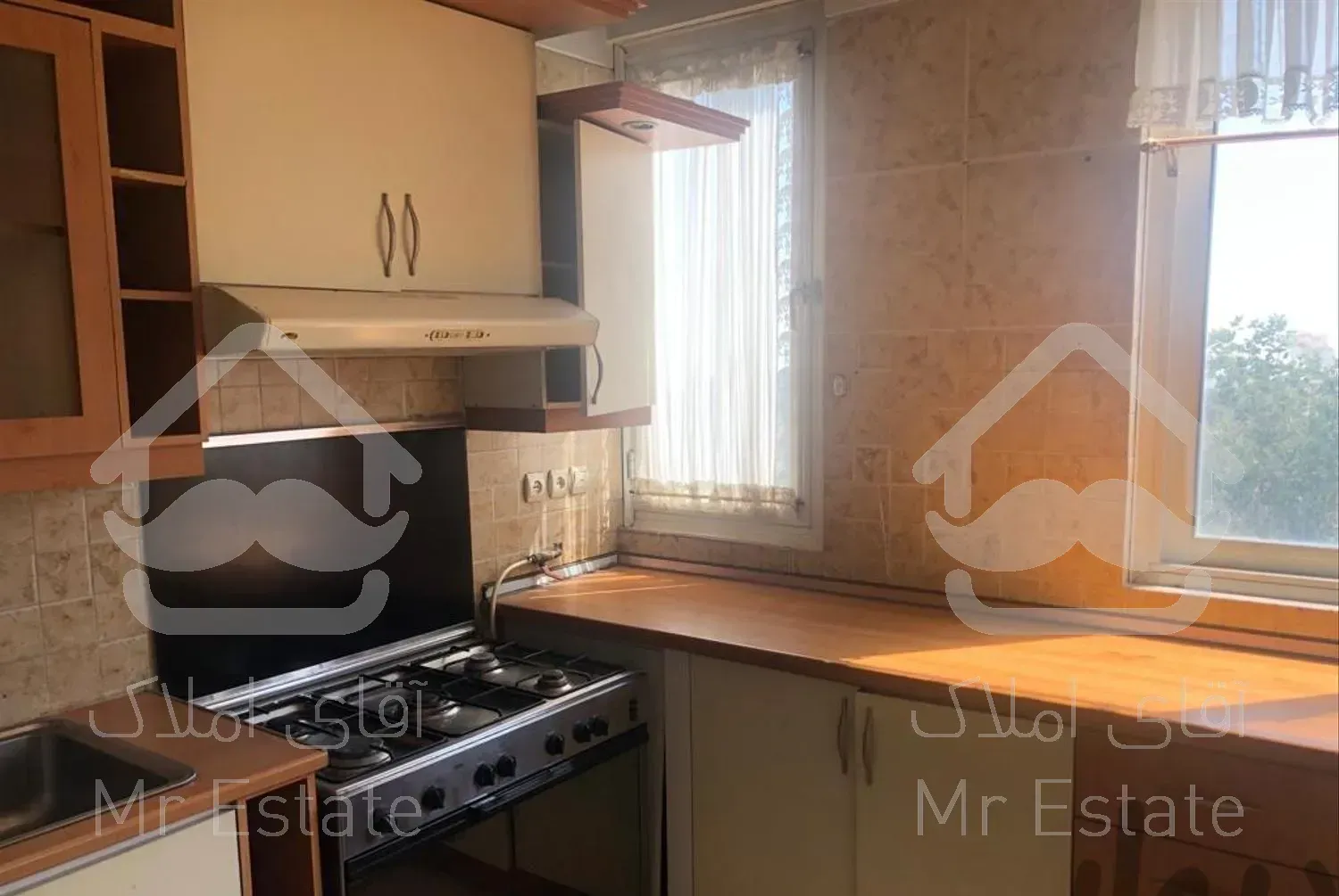 اوین ۱۷۰ متری ۳خواب