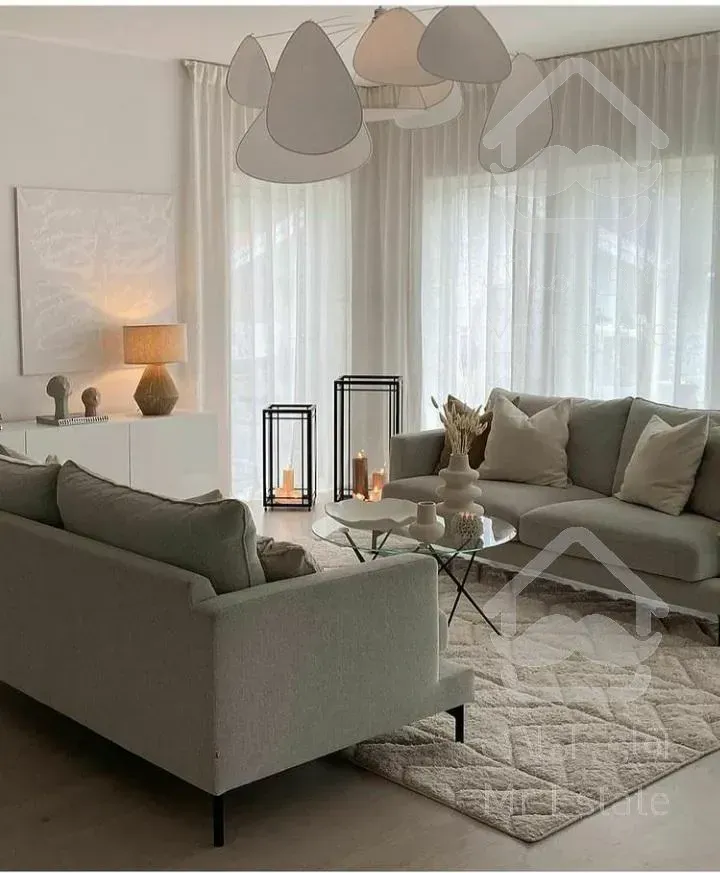 ۱۵۰متر در برج باغ