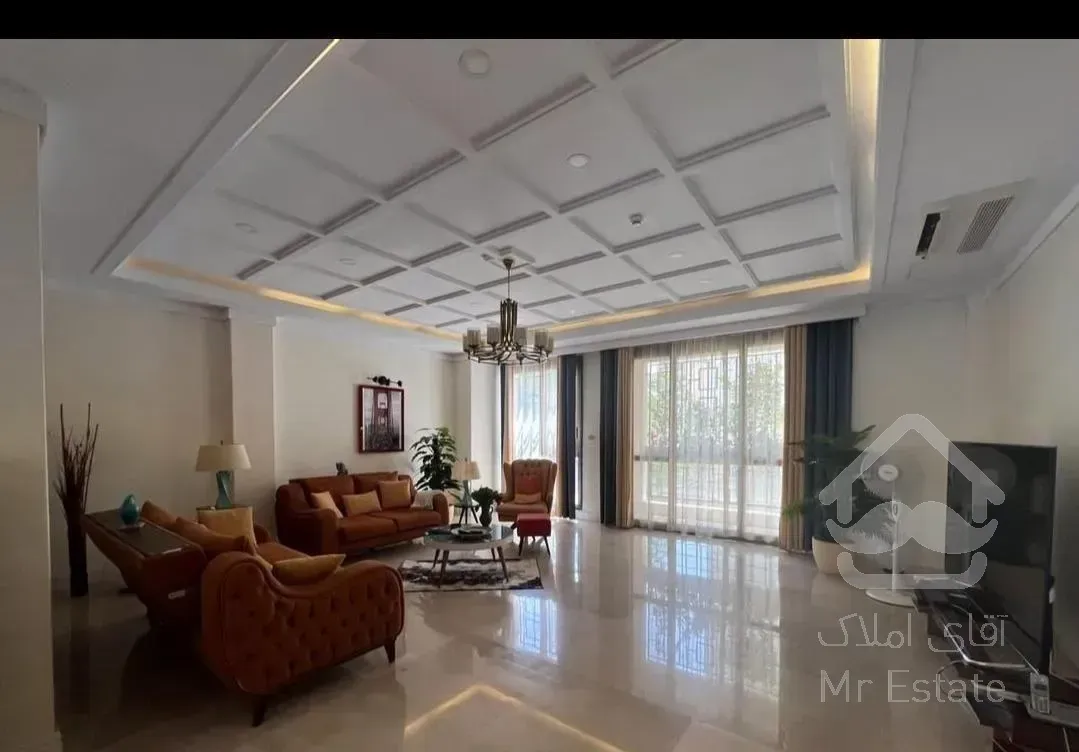 نفت شمالی ۱۱۷ متر ۲ خواب نوساز ۲ پارکینگ باکس LOX