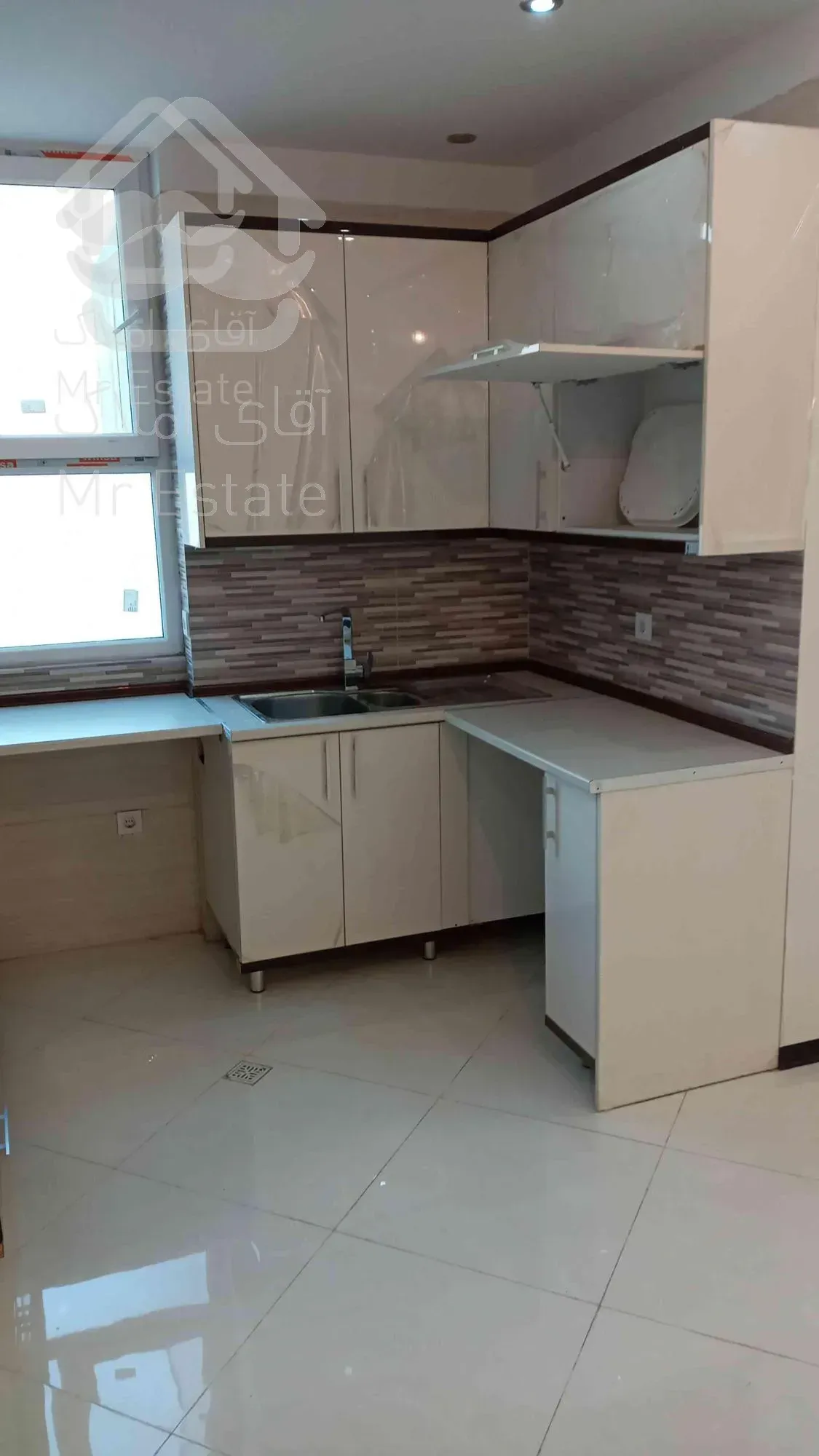 خرید آپارتمان ۷۰متری دوخوابه نوساز فردوس شرق