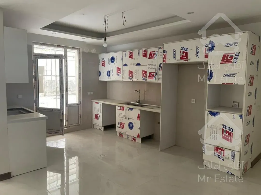 ۱۸۴متر/شیک/خوش نقشه/برند منطقه