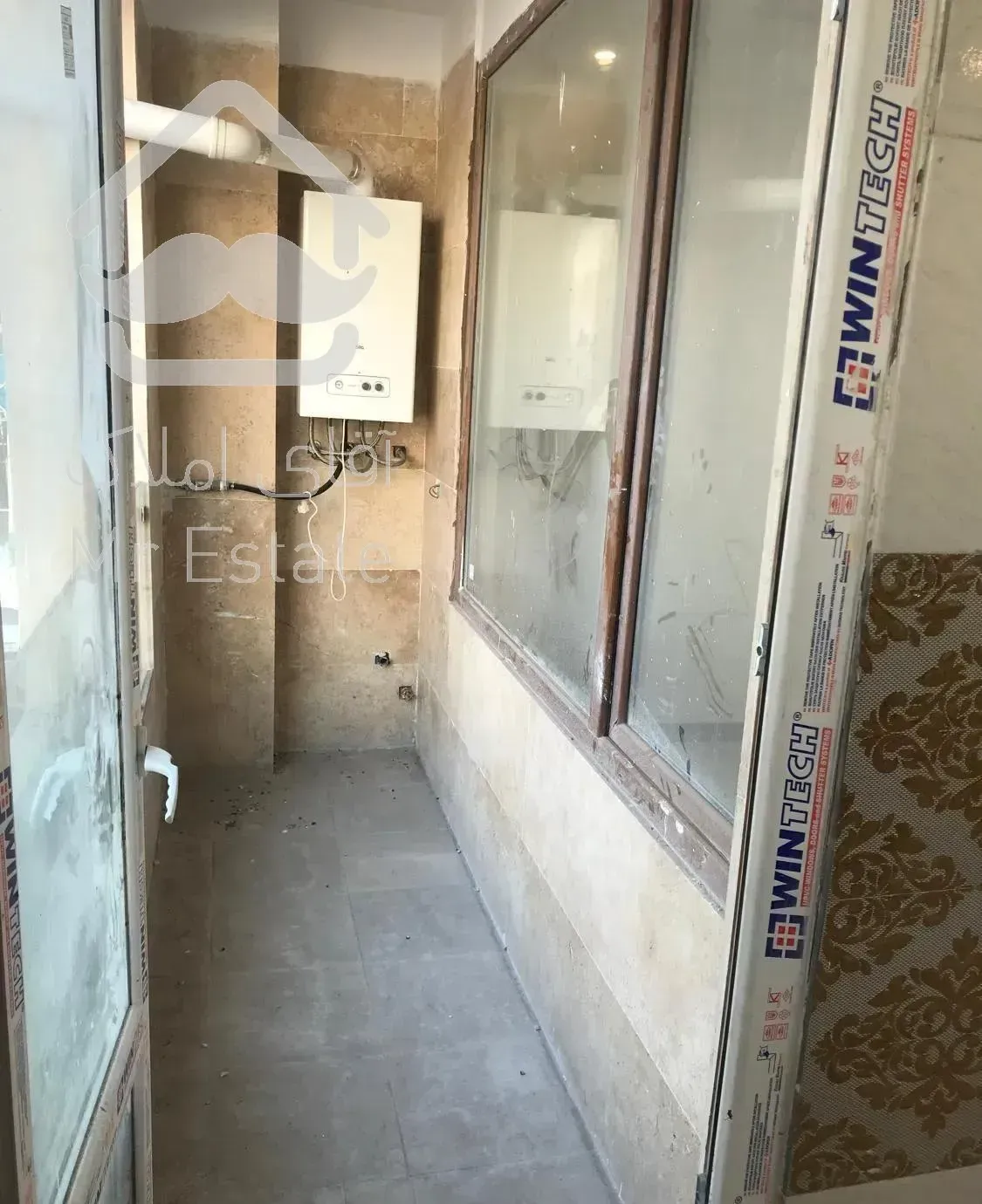 ١٠٠ متر نوسازفول سالن پرده خور(دوازدهم  نیروهوایی)