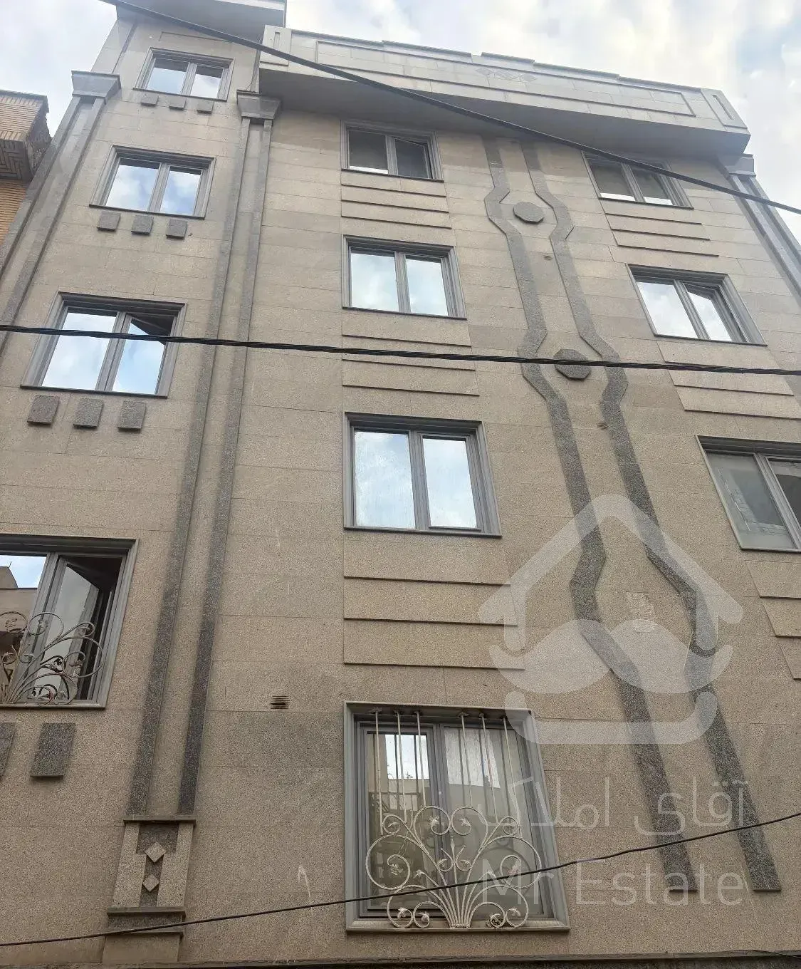 آپارتمان۶۵متری۲ خواب تک واحدی انباری درگیلکی‌جنوبی